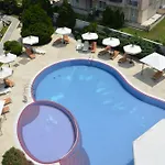 Rainbow 3 Club Отель
