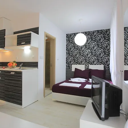 Otel Rainbow 3 Club