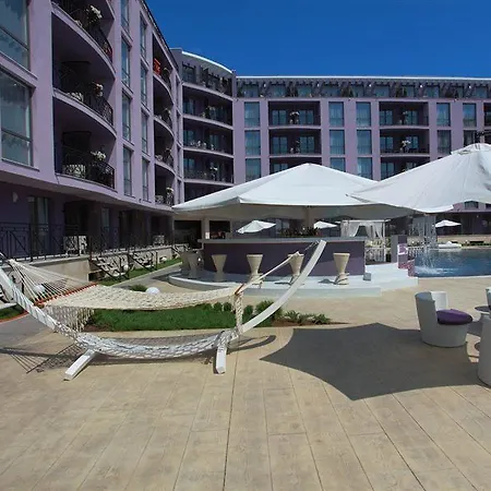 Rainbow 3 Club Otel