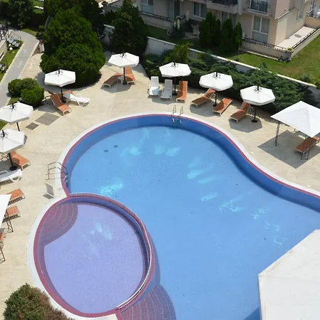 Rainbow 3 Club Отель