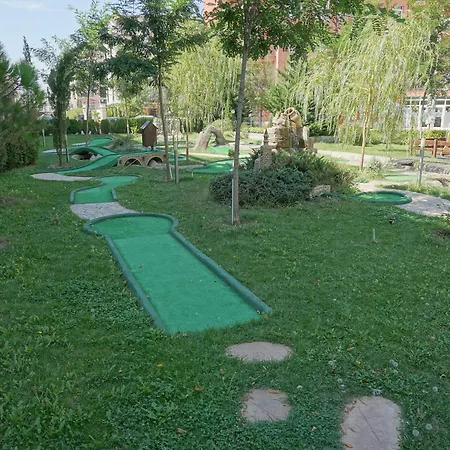 Rainbow 3 Club Отель 3*