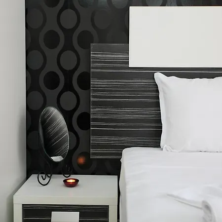 Rainbow 3 Club Napospart