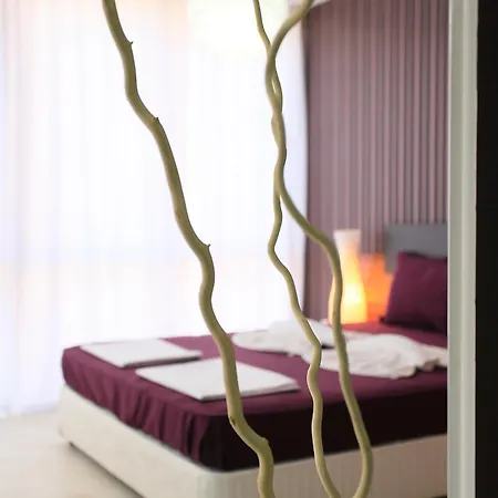 Rainbow 3 Club Szálloda