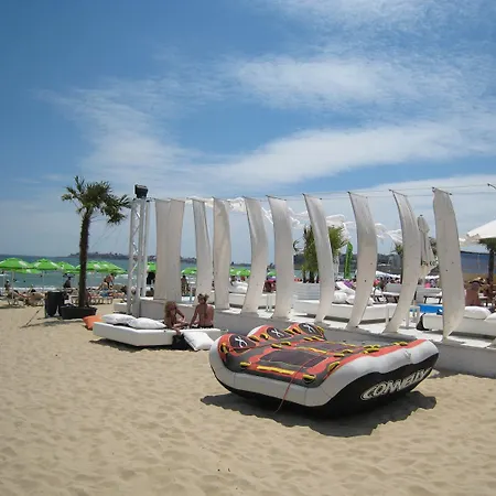 Szálloda Rainbow 3 Club