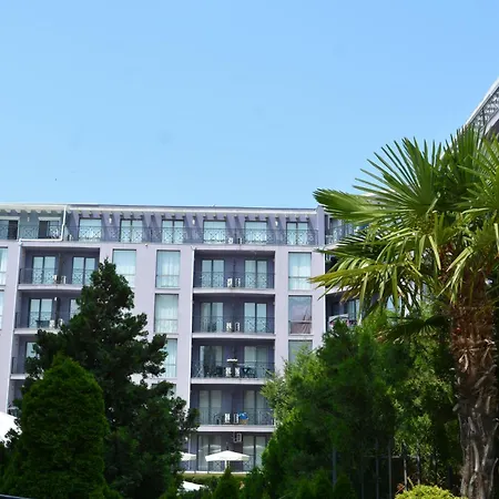 Rainbow 3 Club Szálloda Napospart