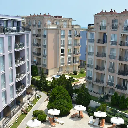 Rainbow 3 Club Napospart