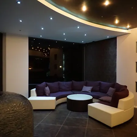 Rainbow 3 Club 3* Napospart