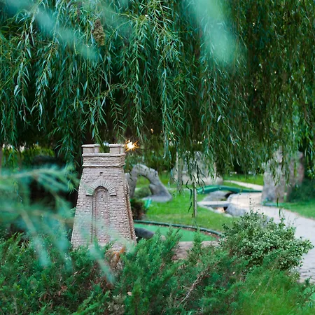 Rainbow 3 Club Szálloda 3*