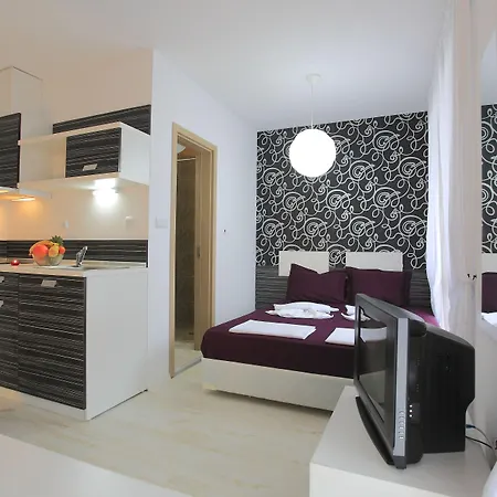 Szálloda Rainbow 3 Club