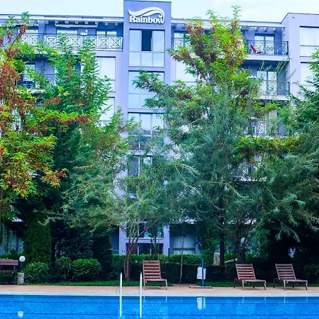 Rainbow 3 Club Napospart