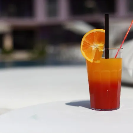 Szálloda Rainbow 3 Club 3*