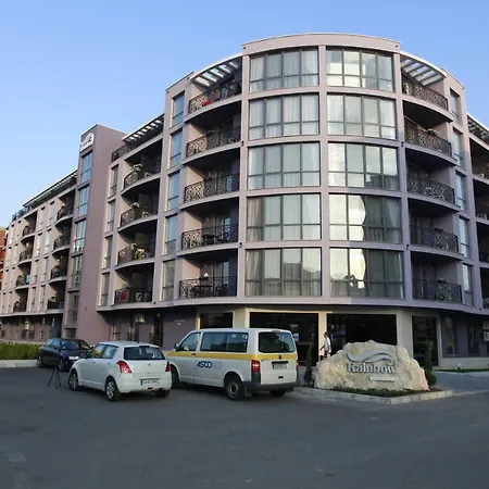 Rainbow 3 Club 3* Napospart